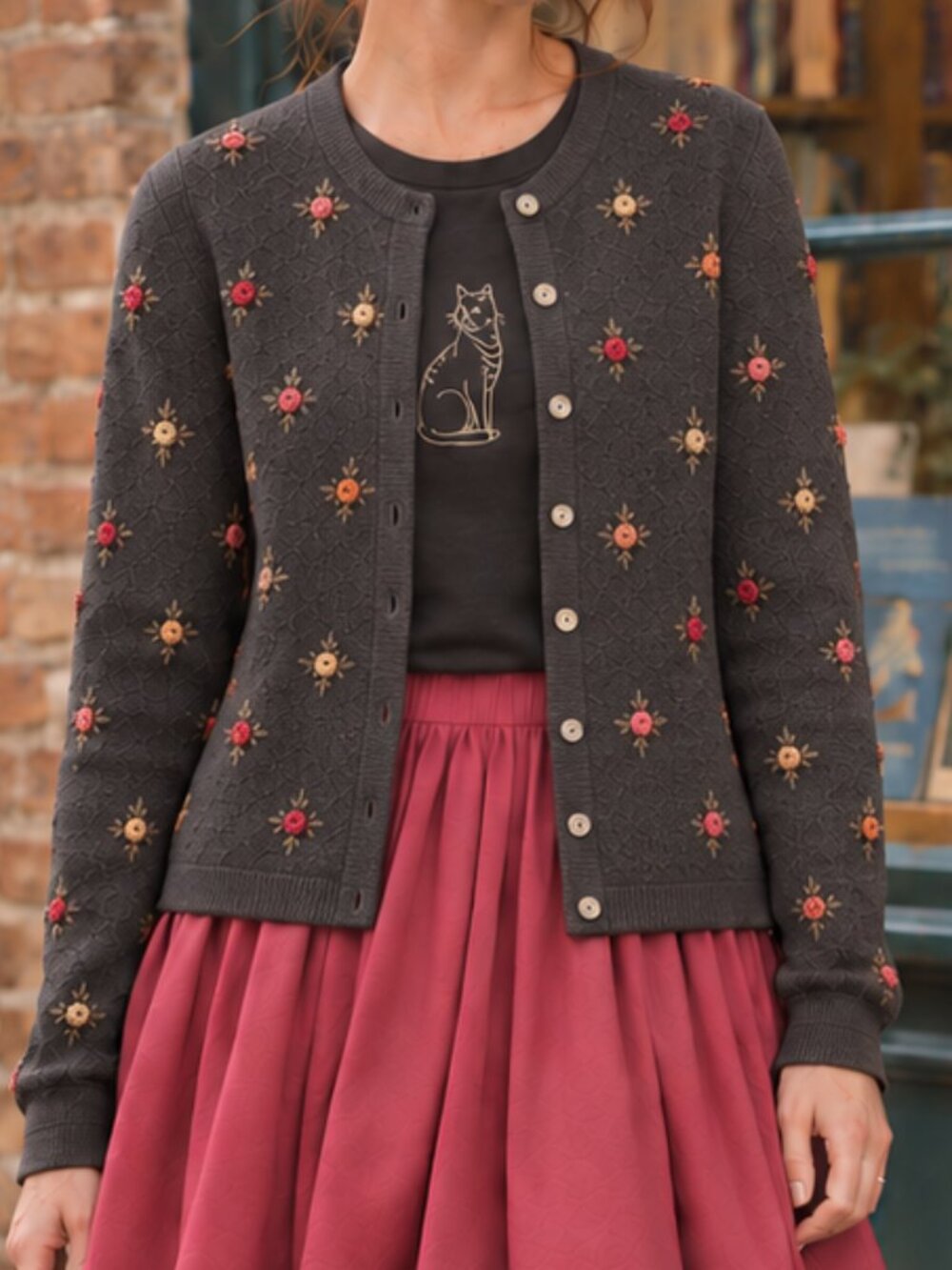 Vintage NWT Portraits by Northern Isles Hand-Embroidered Rose Cardigan Sz L 90s